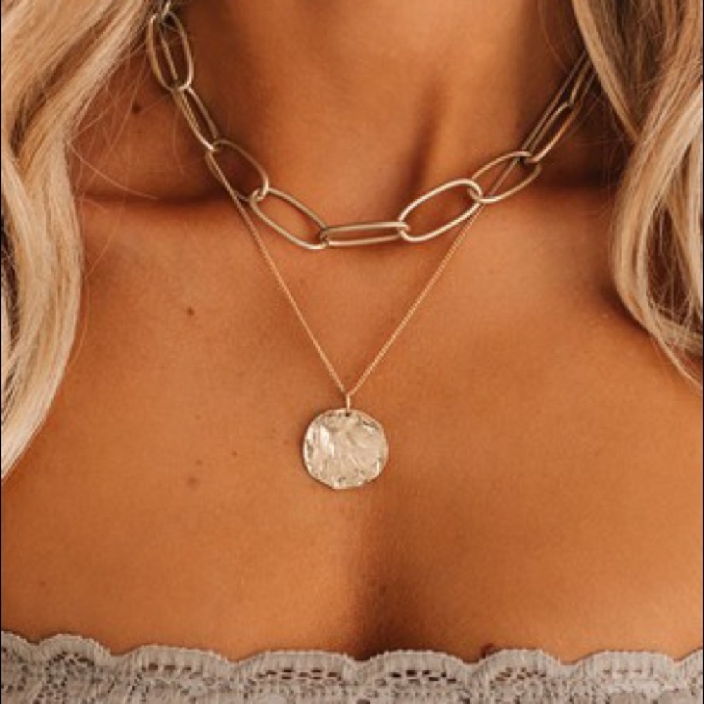 Layered Choker Chain Detail-Gold - Picture 1 of 1